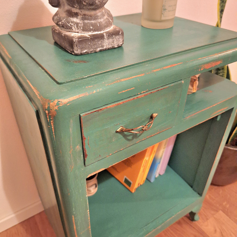 Comodino vintage - Mobiletti studio